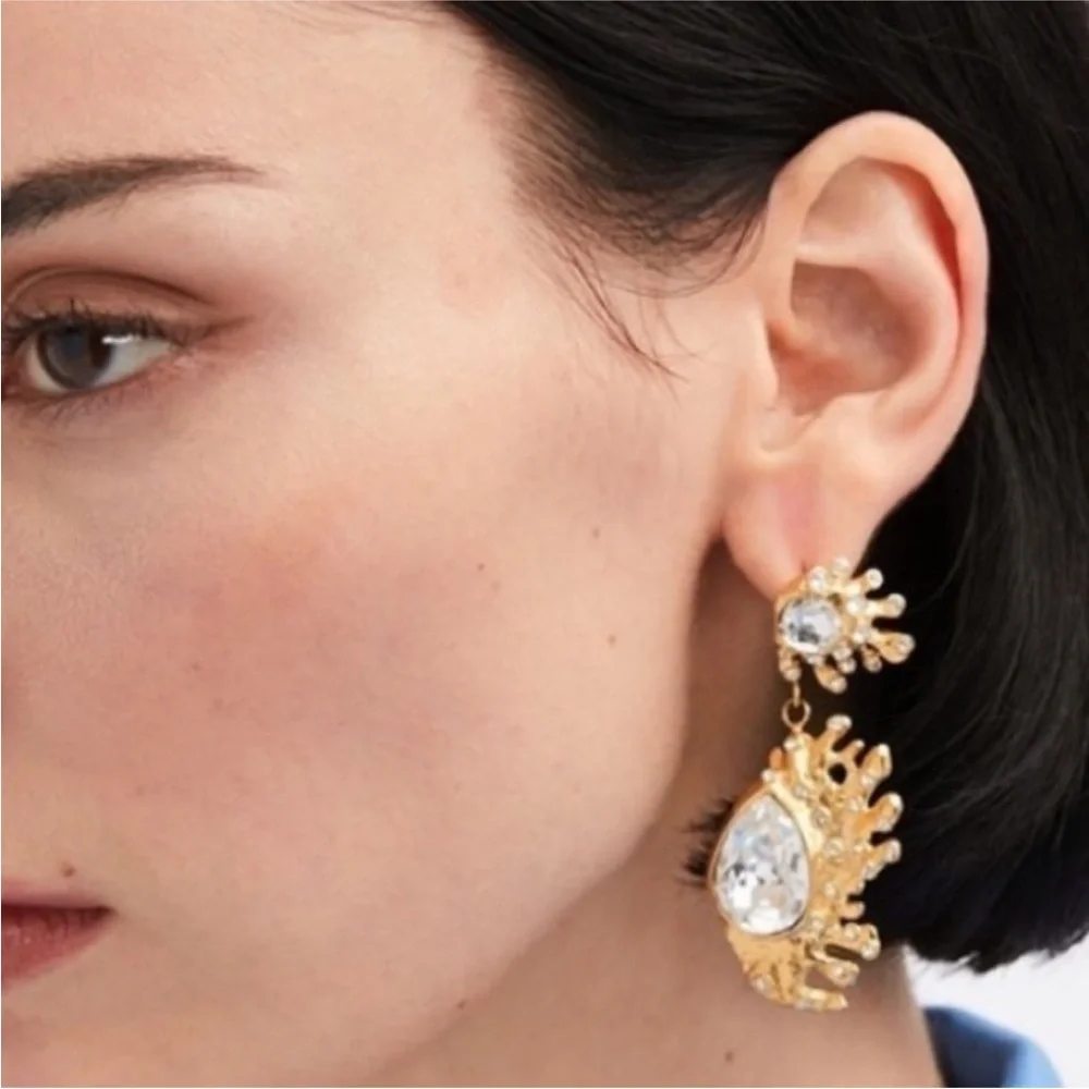 Oscar de la Renta • Silver Emerald Green Crystal Cactus Drop Post Earrings